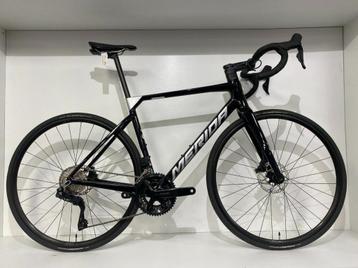 MERIDA SCULTURA 6000 Metallic Black Silver M M 2024 beschikbaar voor biedingen