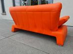 Prachtige design bank. Oranje Montel, Huis en Inrichting, Banken | Bankstellen, Montel, Montel, Tweepersoons, Ophalen of Verzenden