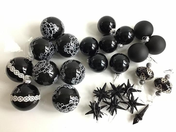 Kerstballen zwart, Diversen, Kerst, Gebruikt, Ophalen