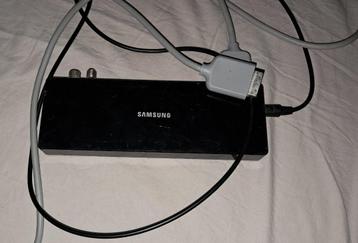 Samsung one connect box met kabel beschikbaar voor biedingen