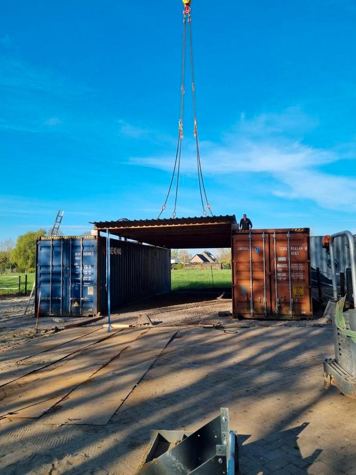 2 Containers met overkapping, Doe-het-zelf en Verbouw, Containers, Ophalen