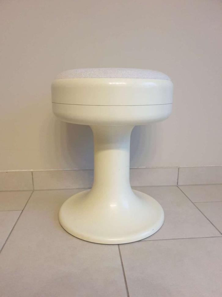 70s vintage retro Space Age Isoklepa Tulip Style stoel stool, Verzamelen, Retro, Huis en Inrichting, Ophalen of Verzenden