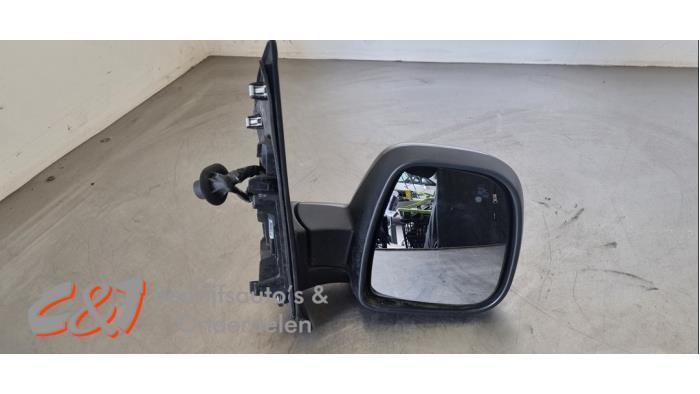 Buitenspiegel rechts van een Peugeot Expert, Auto-onderdelen, Spiegels, Peugeot, Gebruikt, 3 maanden garantie, Ophalen of Verzenden