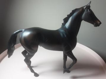 Breyer renpaard  beschikbaar voor biedingen