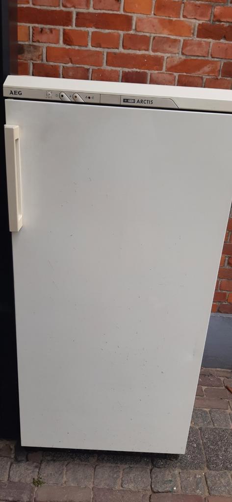 AEG Arctis ijskast Gebruikt, Witgoed en Apparatuur, Koelkasten en IJskasten, Gebruikt, Zonder vriesvak, 150 tot 200 liter, 120 tot 140 cm