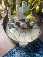Unieke oude tafel van wagenwiel - Elburg, Gebruikt, Rond, Minder dan 50 cm, Overige houtsoorten