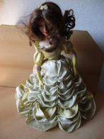 Disney Belle en het Beest Belle porseleinen pop  40cm, Verzenden, Assepoester of Belle, Gebruikt, Beeldje of Figuurtje