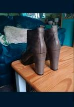 Mooie leren enkellaarsjes Bullboxer Bull Boxer maat 36, Bruin, Lage of Enkellaarzen, Ophalen of Verzenden, Zo goed als nieuw