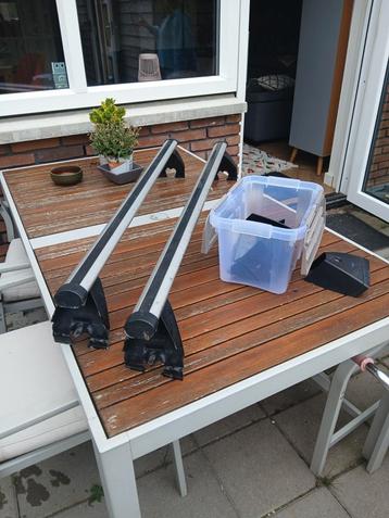 Dakdragers Ford C-Max beschikbaar voor biedingen