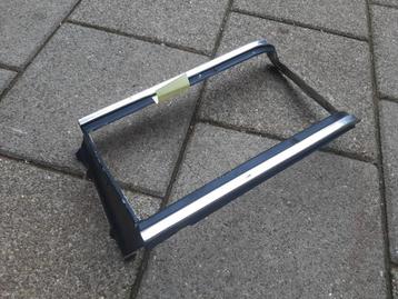 Diverse Opel koplamp randen en spiegels beschikbaar voor biedingen