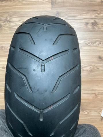 Harley Davidson Achterband D407 zgan 240/18/40 beschikbaar voor biedingen