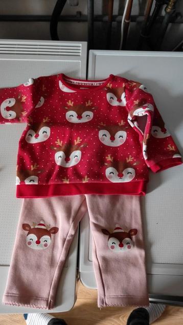 Kerst Setje - 2 Truitjes & Broekje - Zo Goed Als Nieuw! beschikbaar voor biedingen
