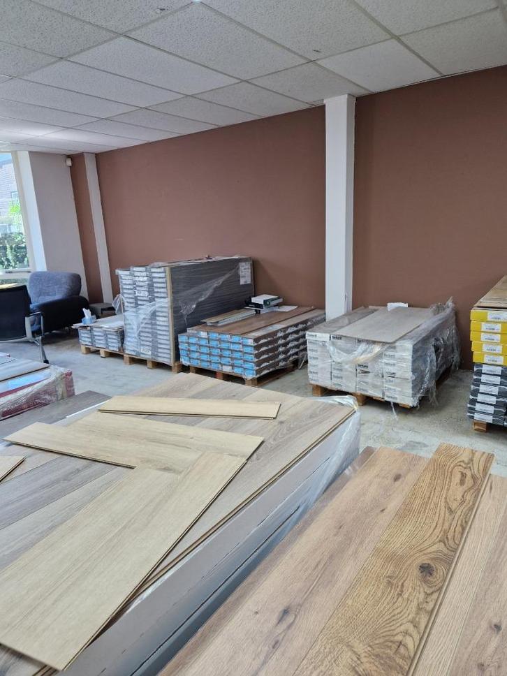 LAMINAAT VAN TOPKWALITEIT. ZEER VOORDELIG GEPRIJSD., Huis en Inrichting, Stoffering | Vloerbedekking, Nieuw, Laminaat, 75 m² of meer
