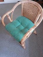 4 leuke rotan stoeltjes voor in huis of serre., Ophalen, Gebruikt, Rotan