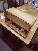 Mooie oude radio van philips, Ophalen of Verzenden