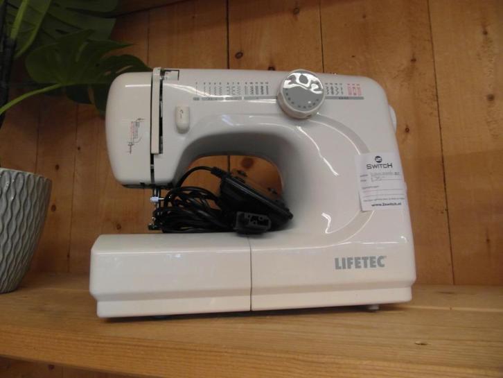 Enkele naaimachines  35 euro per stuk 2switchonline, Hobby en Vrije tijd, Naaimachines en Toebehoren, Gebruikt, Naaimachine, Overige merken
