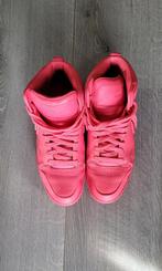 Nikes 38, Ophalen of Verzenden, Zo goed als nieuw, Schoenen