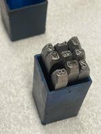 Cijfer set  Klein - doos met slag letters, Doe-het-zelf en Verbouw, Ophalen of Verzenden