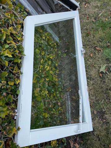Gebruikt Gevelraam met Dubbelglas beschikbaar voor biedingen