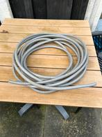 Grondkabel 3 x 2,5 mmq  10 mtr., Ophalen of Verzenden, Zo goed als nieuw, Kabel of Snoer