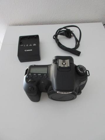 canon EOS 60D body camera met origineel oplader  beschikbaar voor biedingen