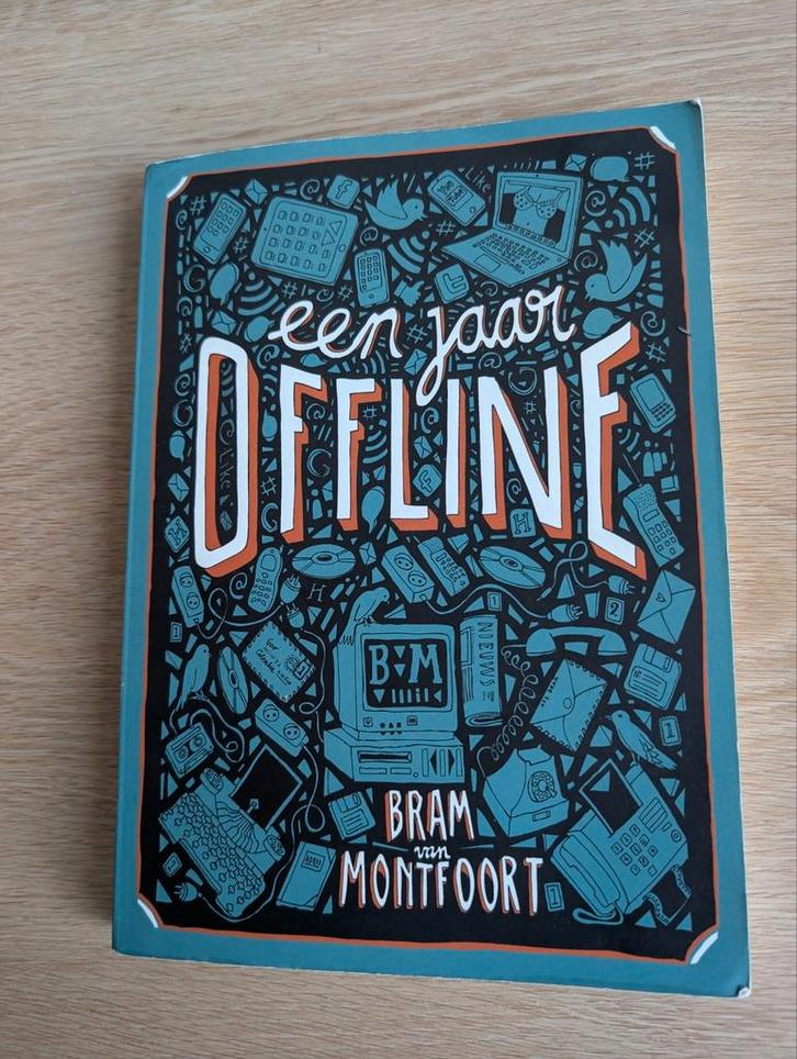 Een Jaar Offline - Bram van Montfoort, zonder internet, Boeken, Biografieën, Zo goed als nieuw, Overige, Ophalen of Verzenden