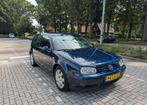 Volkswagen Golf 1.6 16v 77 kW 2003 Blauw, Auto's, Voorwielaandrijving, Stof, 1145 kg, Zwart