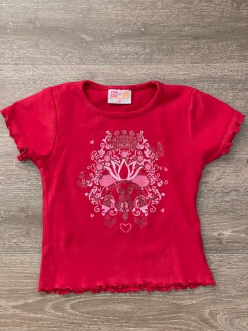 Meisjes t-shirt rood maat 122 van FUN OF SUN beschikbaar voor biedingen