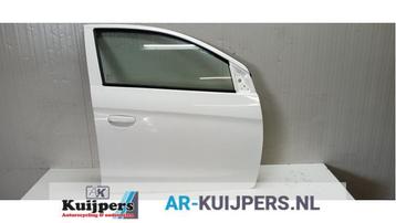 Portier 4Deurs rechts-voor van een Mitsubishi Space Star beschikbaar voor biedingen