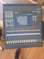 Yamaha - Mengpaneel, Muziek en Instrumenten, Ophalen, Zo goed als nieuw, 10 tot 20 kanalen, Microfooningang