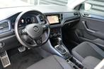 Volkswagen T-Roc 1.5 TSI DSG R-Line Virtual Navi Led Trekhaa, Auto's, Volkswagen, Stof, 4 cilinders, 150 pk, Wit