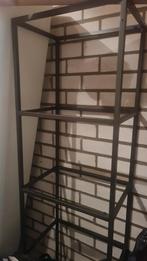 Stellingen/ zwart staal /2st met glasplaten in zwart, Ophalen, Zo goed als nieuw