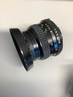 Minolta lens met lenskap. MD.W.Rokkor 28mm 1:3.5, Ophalen of Verzenden, Gebruikt, Groothoeklens