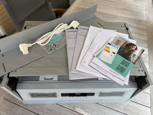 Siemens inbouw afzuigkap 60 cm LE66MAC00 (bijna nieuw), Witgoed en Apparatuur, Afzuigkappen, Zo goed als nieuw, Inbouw, Wandschouwkap