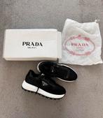 Prada schoenen!, Zwart, Nieuw, Ophalen of Verzenden, Sneakers of Gympen
