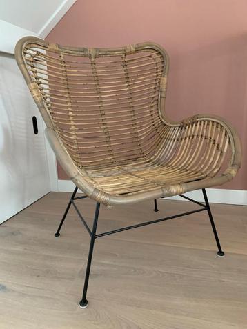 Rotan stoel (in goede staat) beschikbaar voor biedingen