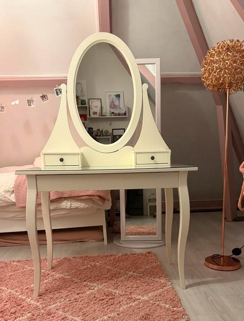 Prachtige Ikea Hemnes kaptafel, Huis en Inrichting, Tafels | Kaptafels, Zo goed als nieuw, 150 tot 200 cm, 50 tot 100 cm, Hout