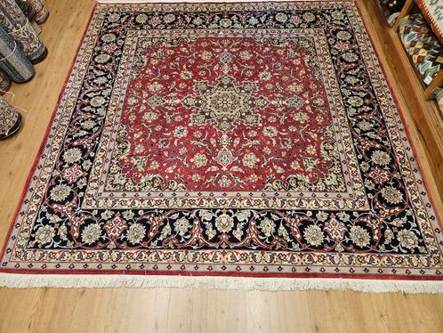 Handgeknoopt perzisch isfahan 260x244, Huis en Inrichting, Stoffering | Tapijten en Kleden, Nieuw, 200 cm of meer, 200 cm of meer