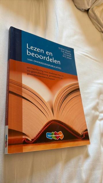 Lezen en beoordelen beschikbaar voor biedingen