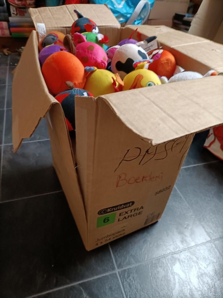 Doos vol boerderij mini's Lidl knuffels. Veel mini's., Ophalen of Verzenden, Zo goed als nieuw, Overige typen