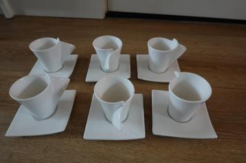 6 nieuwe, witte espressokopjes beschikbaar voor biedingen