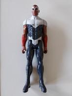 Falcon marvel titan action figure +- 30 cm, Kinderen en Baby's, Speelgoed | Actiefiguren, Ophalen of Verzenden, Gebruikt