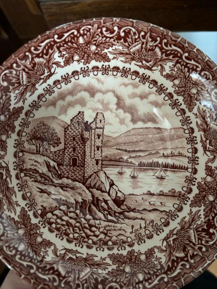 Engels Ironstone Servies - 24 delig, Huis en Inrichting, Keuken | Servies, Gebruikt, Compleet servies, Overige stijlen, Aardewerk