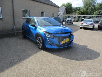 Peugeot 208 1.2 PureT GT-line 1E EIG NAP REST BPM 900 EURO ! beschikbaar voor biedingen