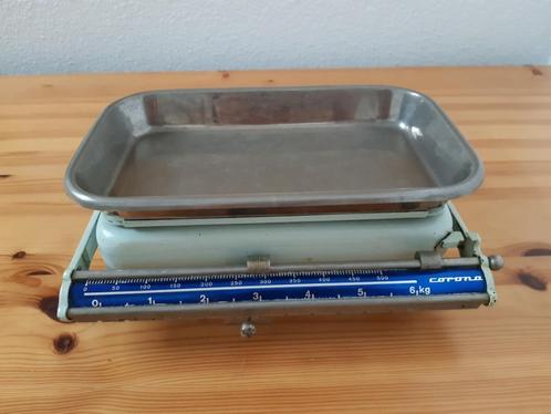 Keukenweegschaal vintage, Antiek en Kunst, Curiosa en Brocante, Ophalen of Verzenden