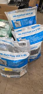 Uni Flexplug 200x8 en 220x8 - Isolatiepluggen, Ophalen, Overige materialen, 12 cm of meer, Nieuw