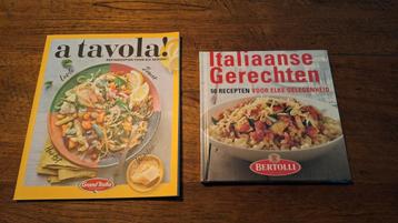 2x nieuw: Italiaanse gerechten  en  a Tavola pastarecepten beschikbaar voor biedingen