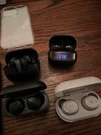 Uitverkoop hoesjes 4 set oortjes alles in 1 koop., Ophalen of Verzenden, Zo goed als nieuw, In oorschelp (earbud), Bluetooth