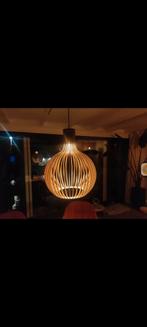 Houten hanglamp Scandinavisch design, 50 tot 75 cm, Scandinavisch, Ophalen of Verzenden, Zo goed als nieuw