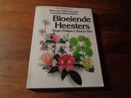 Roger Phillips - Spectrum natuurgids Bloeiende heesters, Boeken, Bloemen, Planten en Bomen, Nieuw, Ophalen of Verzenden, Roger Phillips e.a.